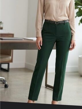 Ann Taylor Straight Leg Pants in Dark Green